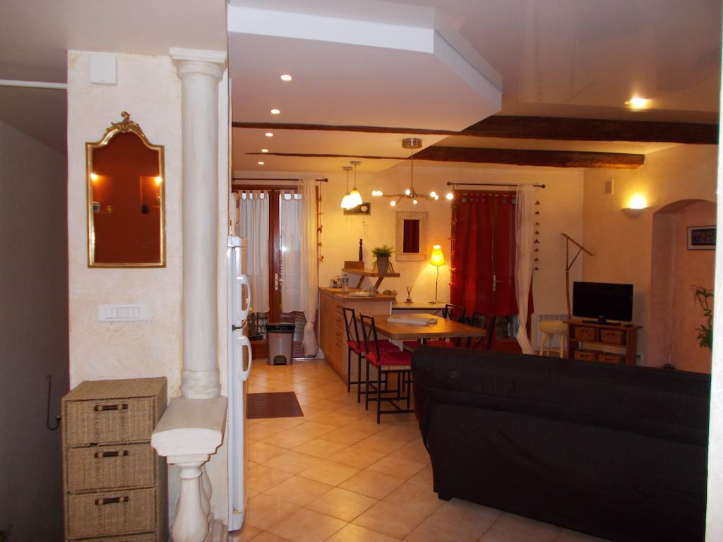 Apartament Le Campanin Mentona Pokój zdjęcie